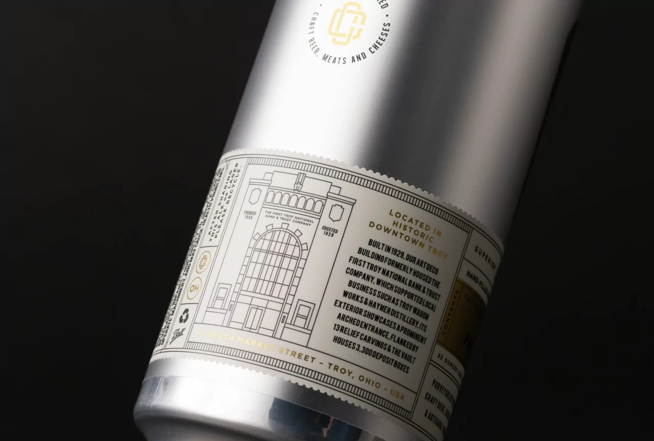 Crowler can with custom labels