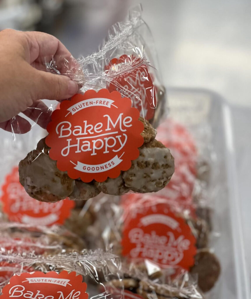 Baked cookies with custom labels